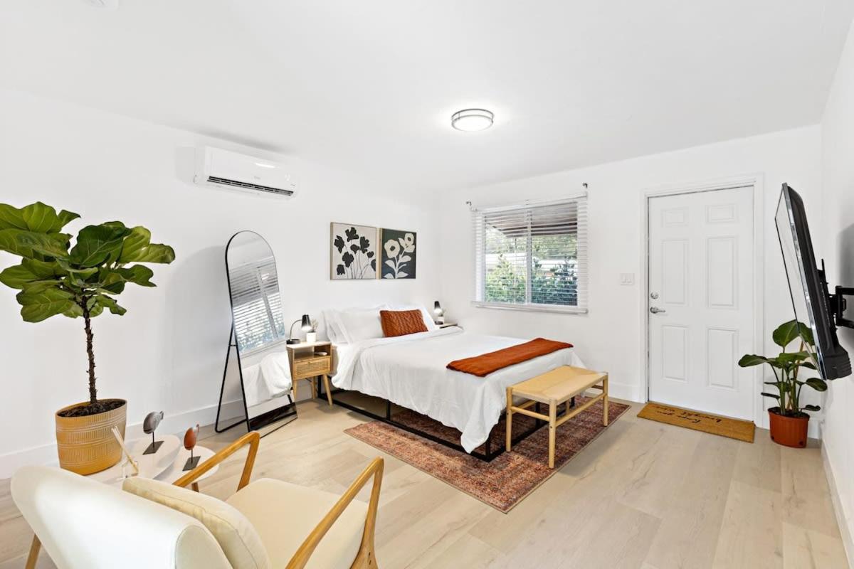 Lovely Rental Unit With Free Parking On Premises ฟอร์ต ลอเดอร์เดล ภายนอก รูปภาพ