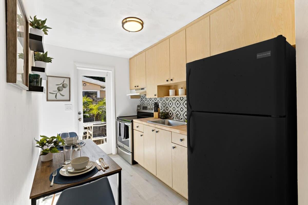 Lovely Rental Unit With Free Parking On Premises ฟอร์ต ลอเดอร์เดล ภายนอก รูปภาพ