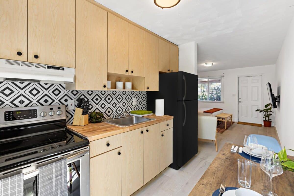Lovely Rental Unit With Free Parking On Premises ฟอร์ต ลอเดอร์เดล ภายนอก รูปภาพ
